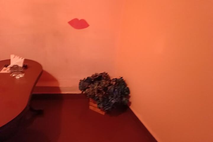 Room 8 of 42