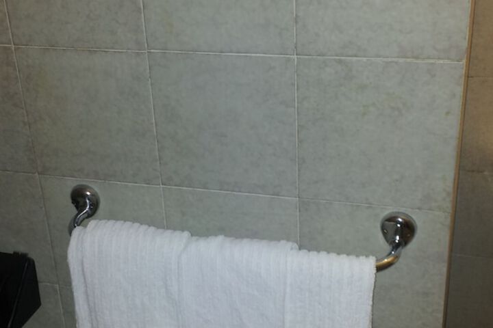 Room 42 of 55