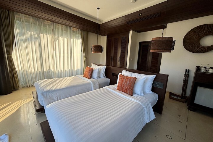 Room 15 of 135