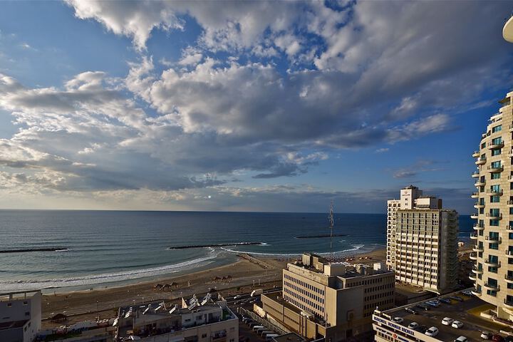 Hotel View 99 of 100