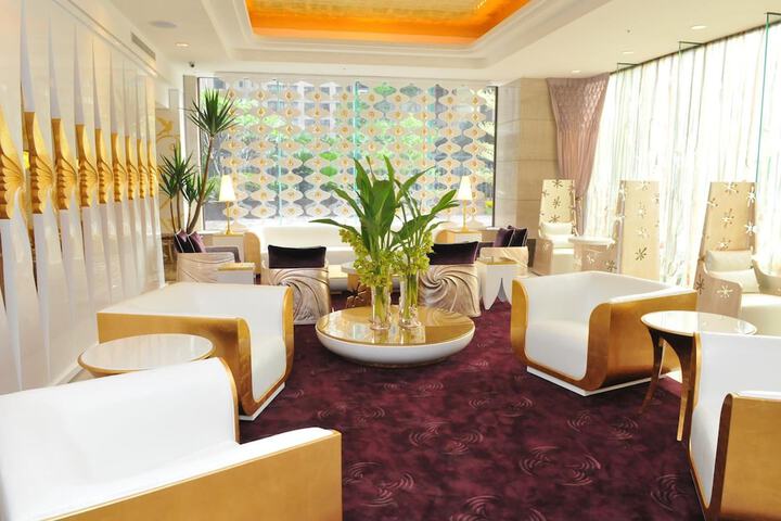 Hotel Interior 4 of 47