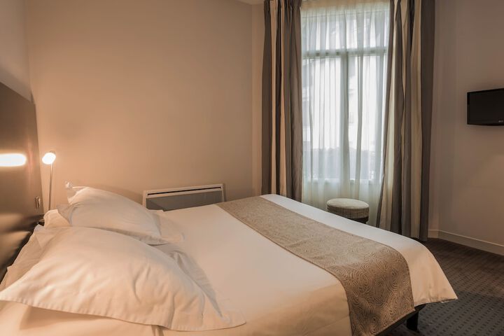 Room 7 of 43