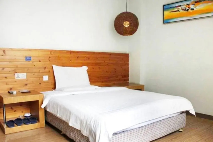Room 2 of 12