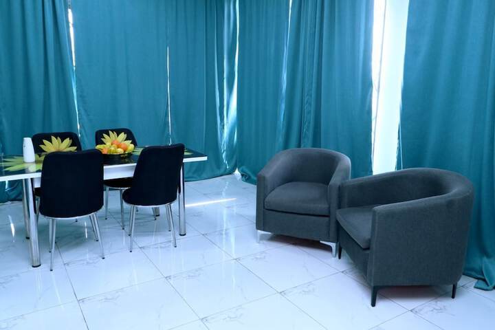 Room 33 of 44