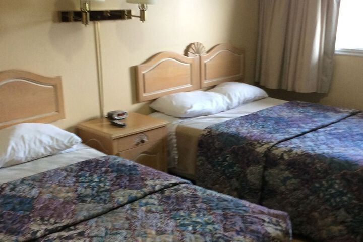 Room 9 of 45