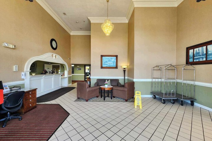 Hotel Interior 5 of 30