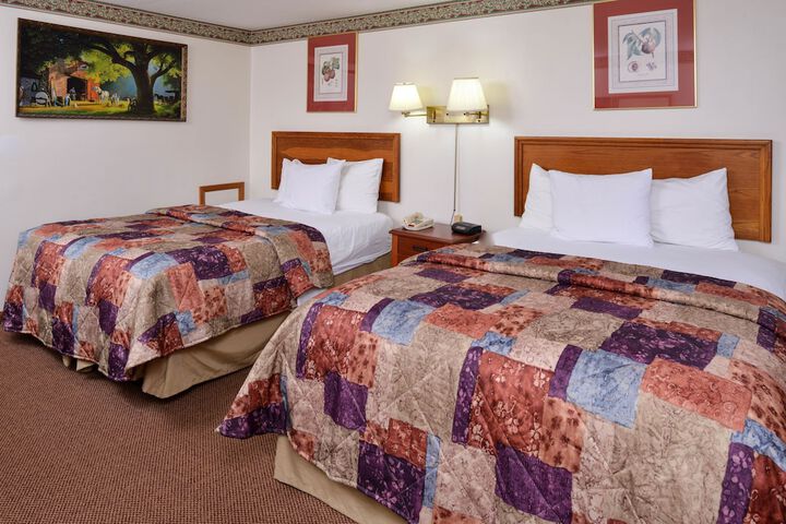 Room 8 of 41