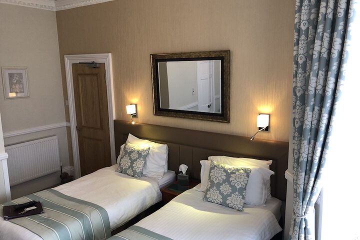 Room 19 of 30