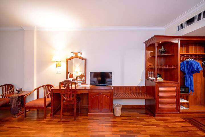 Room 50 of 169