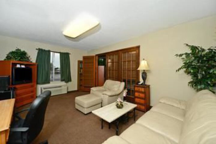 Room 16 of 23
