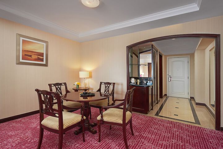 Room 9 of 53