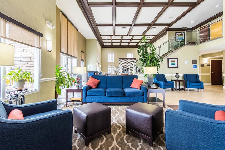 Guest Lobby