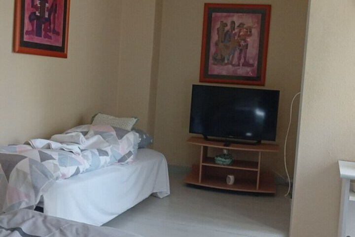 Room 15 of 30