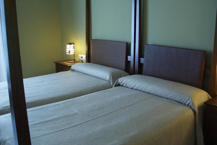 Room 19 of 37