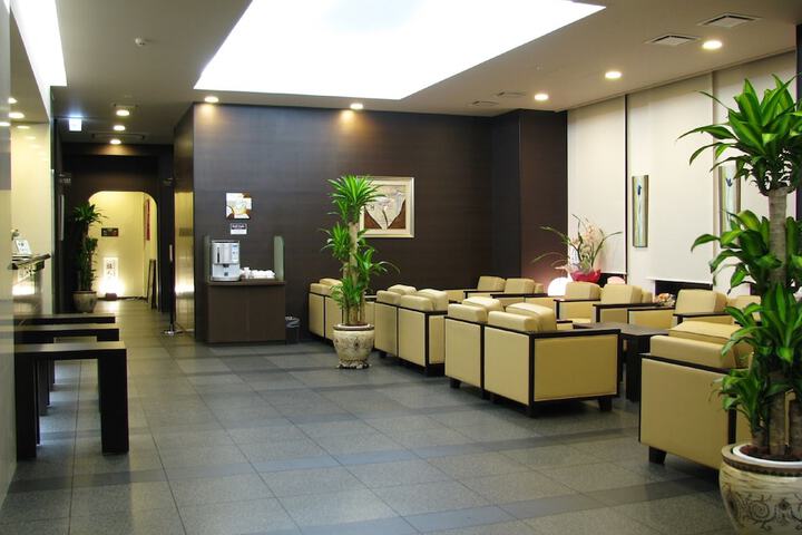 Lobby Entry
