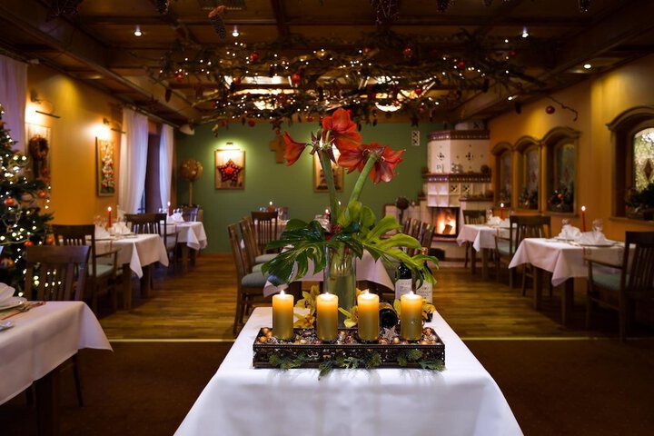 Dining 50 of 74