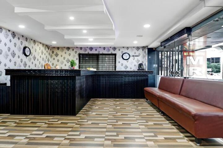 Hotel Millennium Plaza