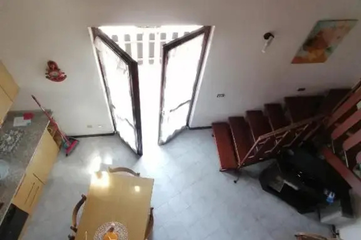 Room 12 of 24