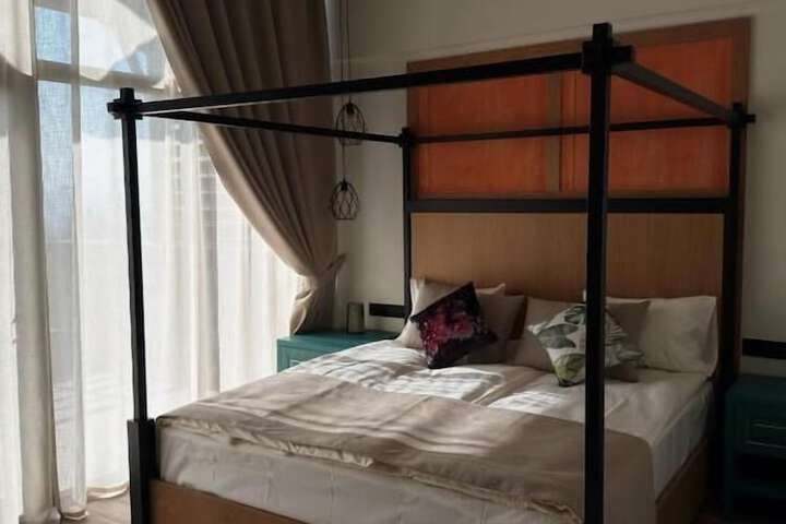 Room 5 of 58