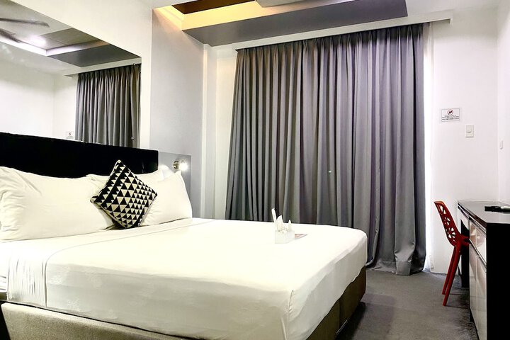 Room 21 of 403