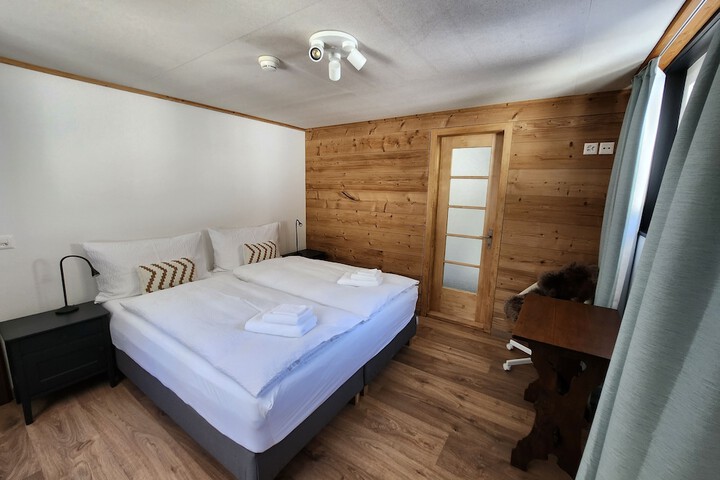 Room 10 of 47