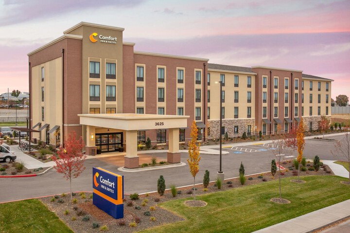 Hotel 59 of 61