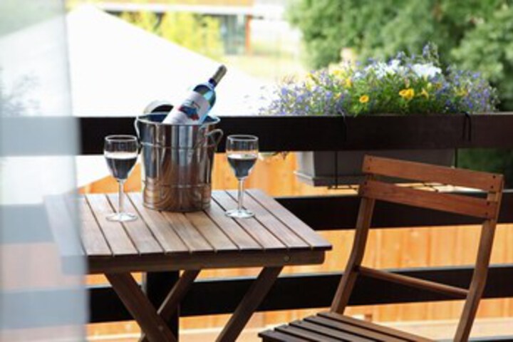 Terrace/Patio 2 of 32
