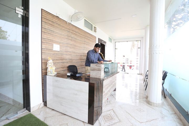 OYO 42965 Hotel The Marvellous