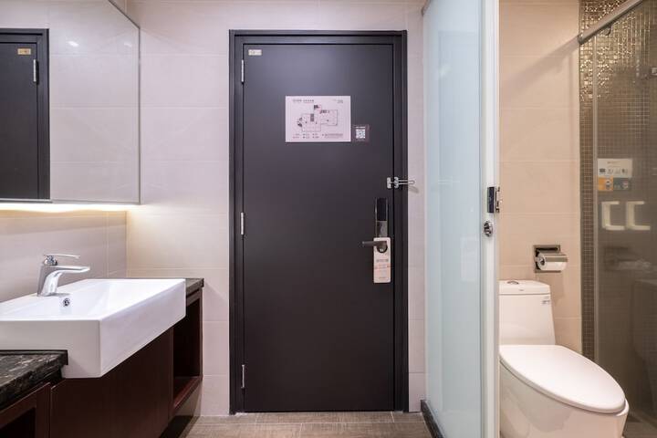 Room 87 of 126