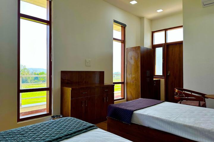 Room 6 of 22