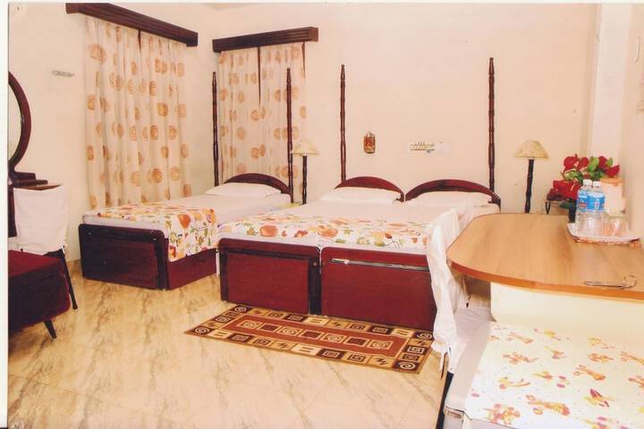 Room 22 of 50