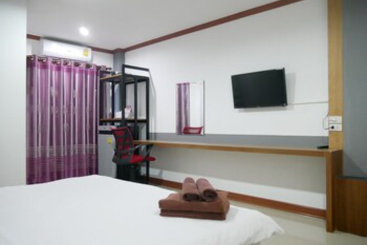 Room 34 of 38