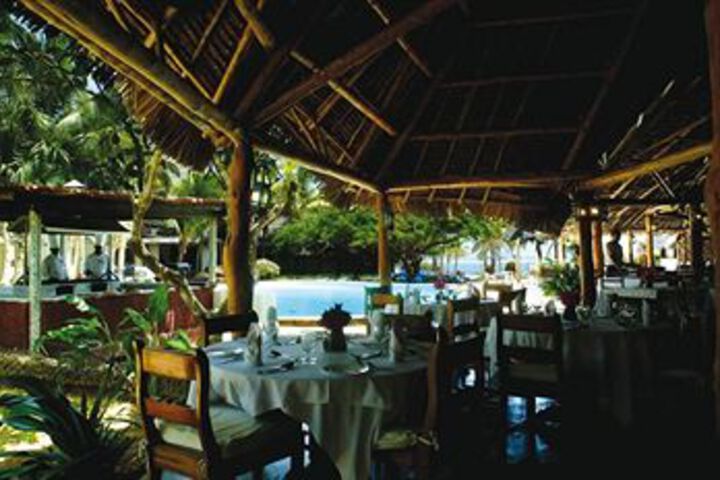 Dining 6 of 22