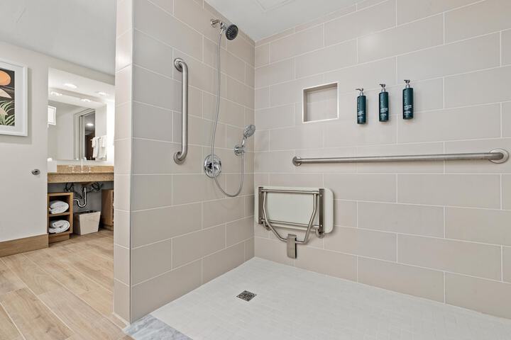 Bathroom shower