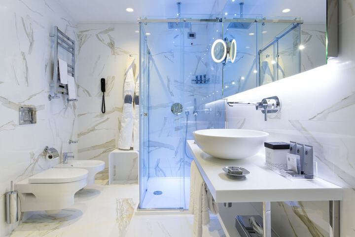 Bath Interior
