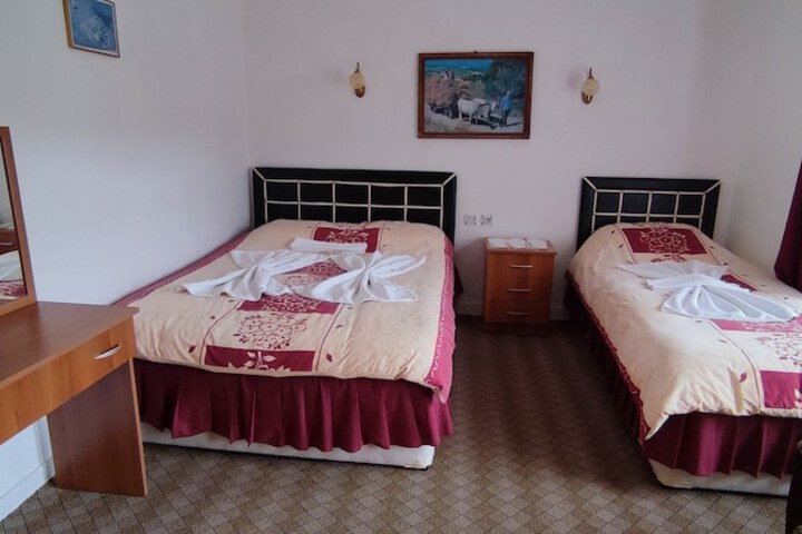 Room 30 of 175