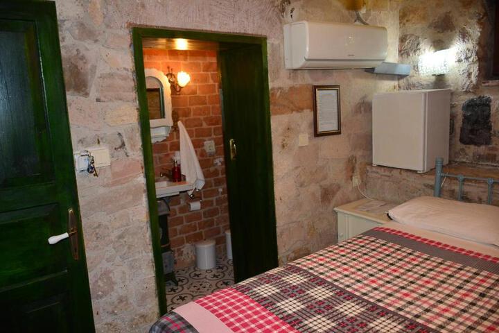 Photo 12