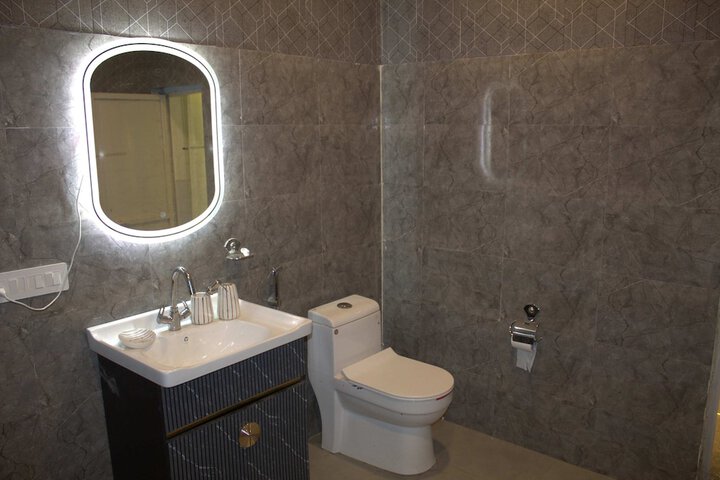 Room 40 of 67