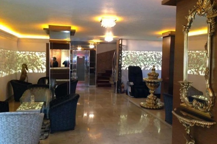 Hotel Interior 7 of 38