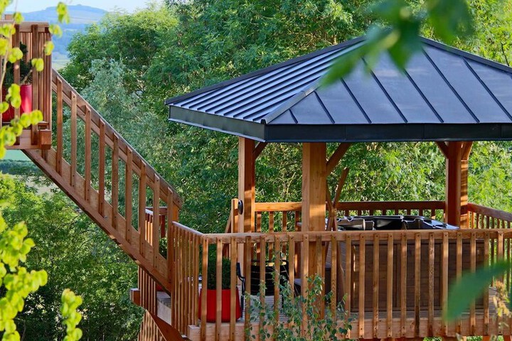 Terrace/Patio 69 of 76