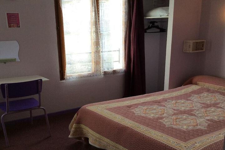 Room 19 of 35