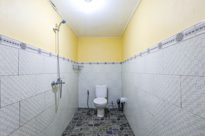 Room 27 of 47