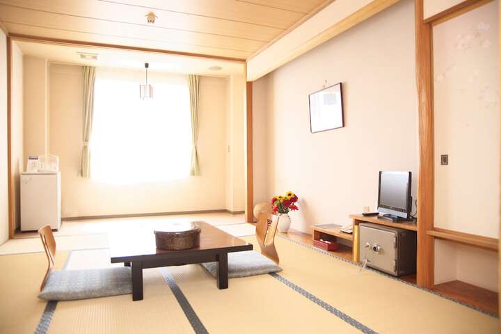 Room 7 of 36