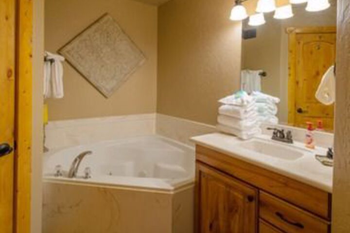 Room 2 of 18