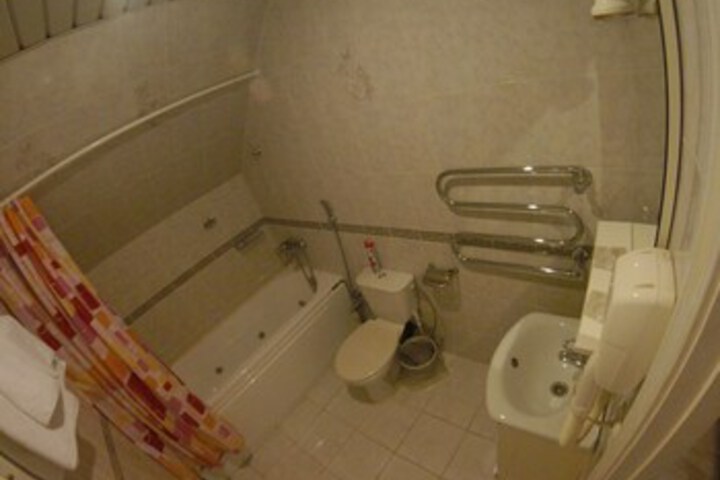 Room 20 of 47