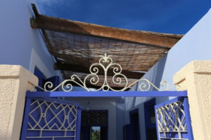 ANGELAS HOUSE