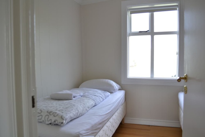 Room 13 of 66