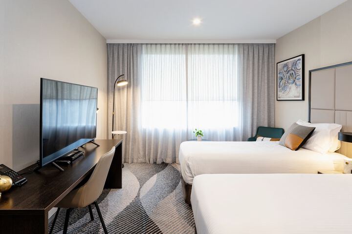 Room 16 of 64