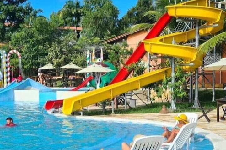 Pool 9 of 16