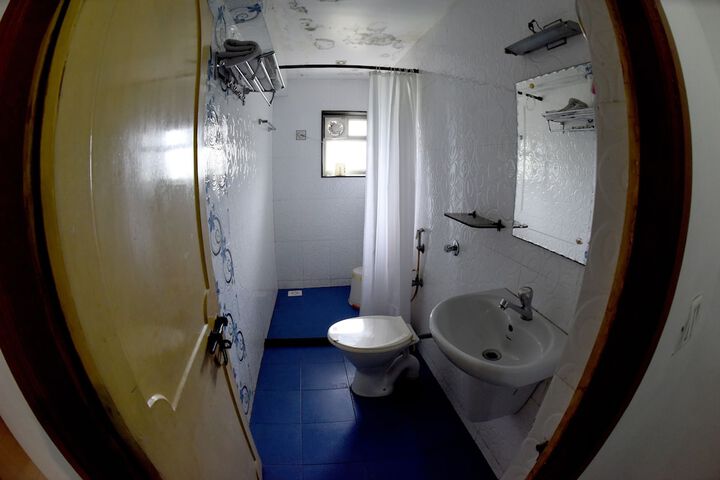 Clean Restrooms